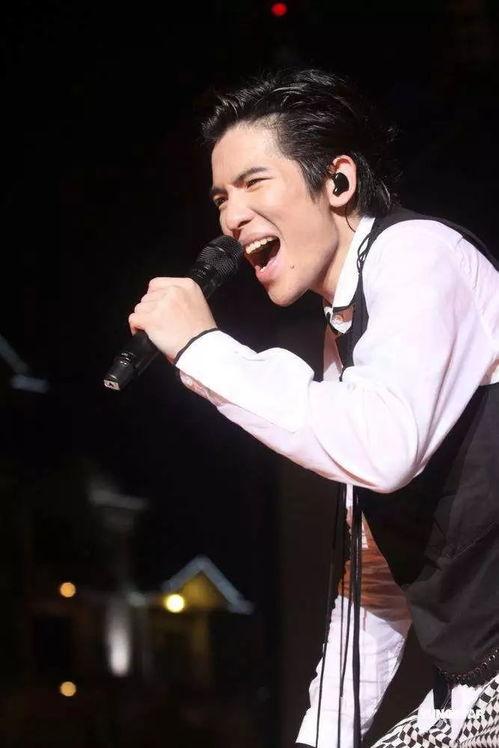 萧敬腾红毯爆料视频播放,揭秘明星幕后趣事 第3张 萧敬腾红毯爆料视频播放,揭秘明星幕后趣事 第3张